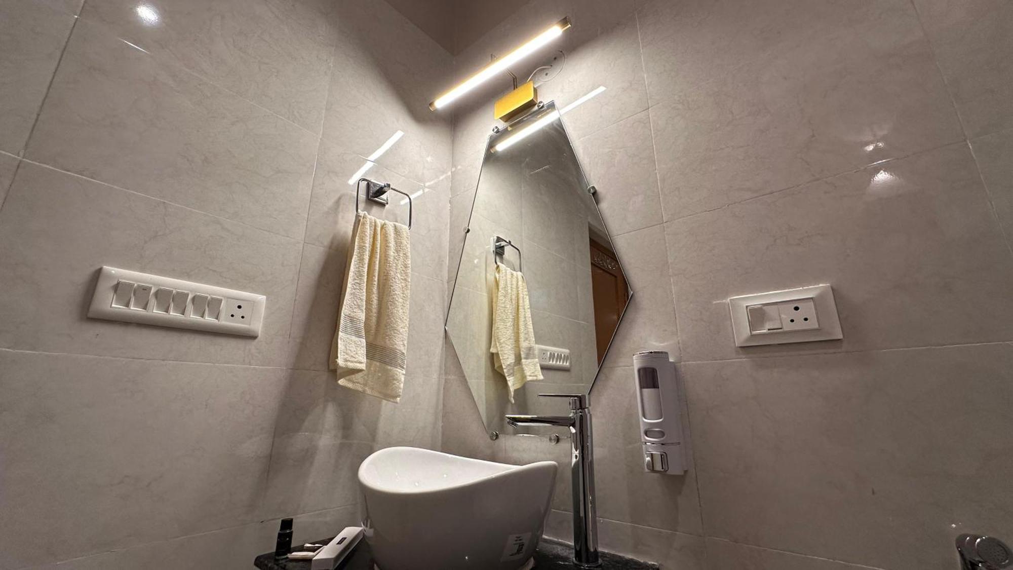 The Lumi Otel Bīr Dış mekan fotoğraf
