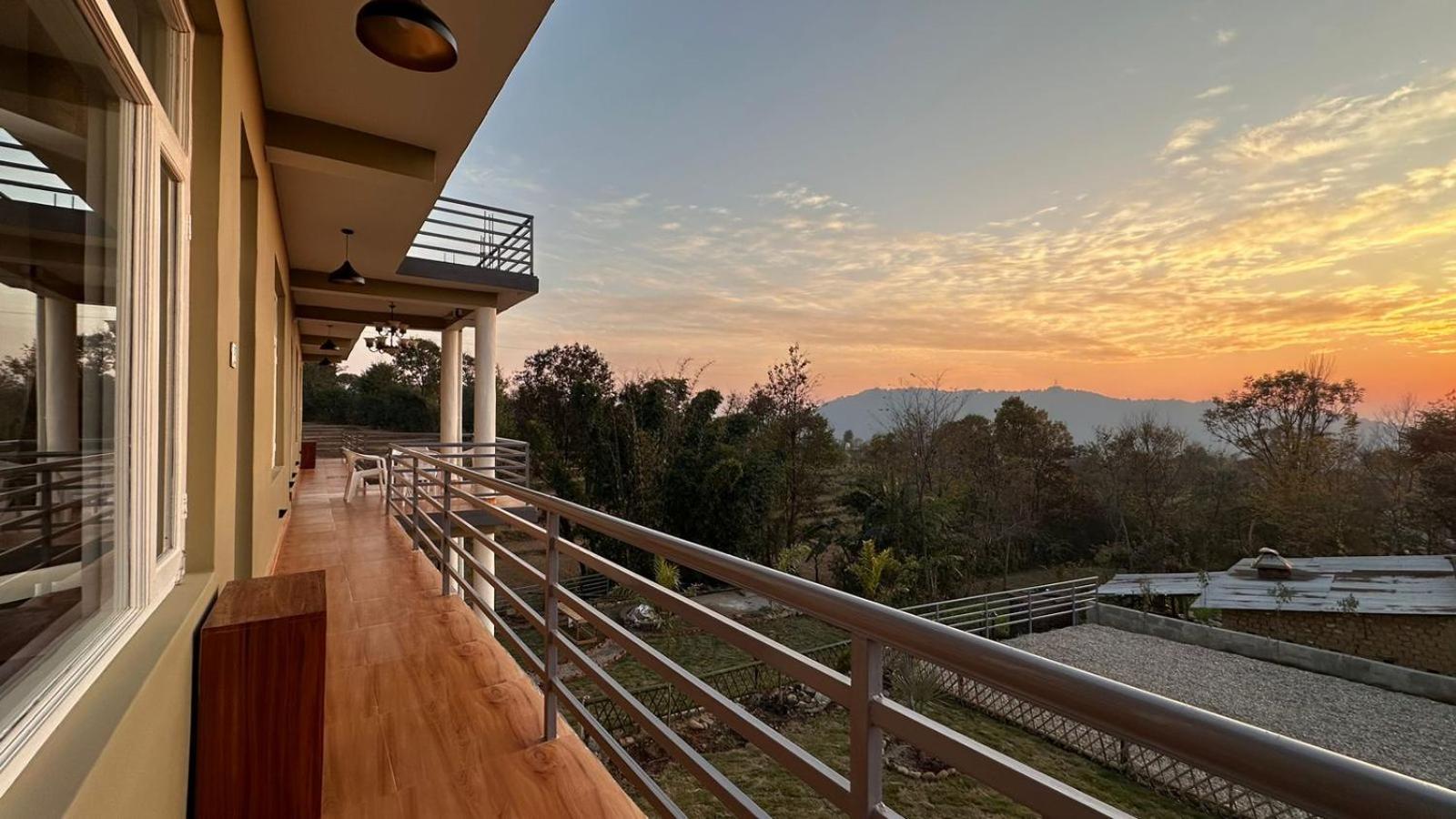 The Lumi Otel Bīr Dış mekan fotoğraf