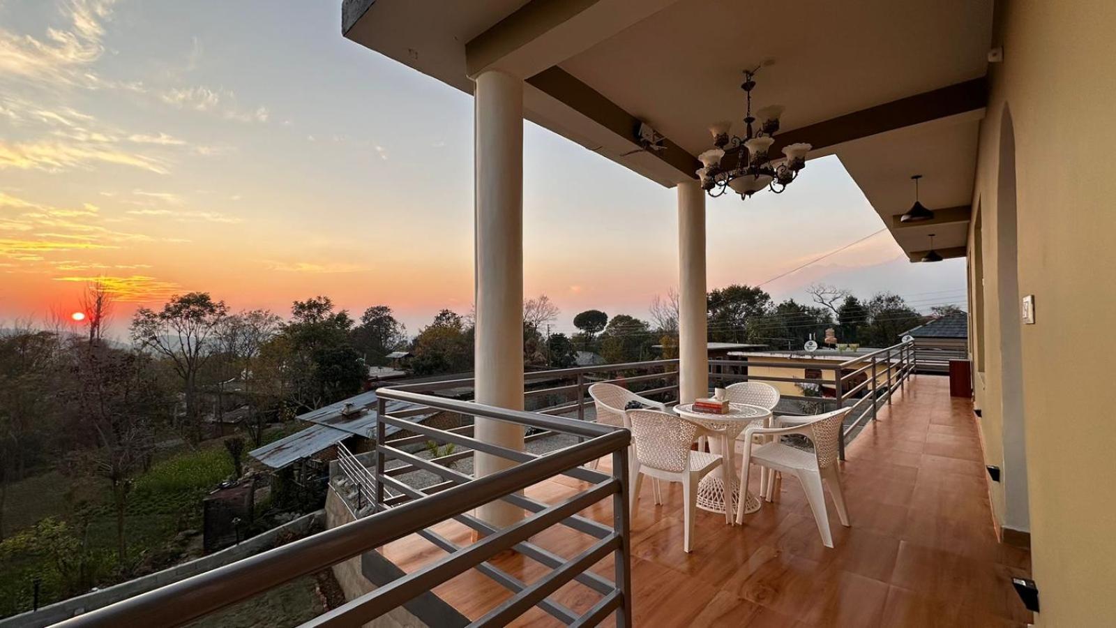The Lumi Otel Bīr Dış mekan fotoğraf